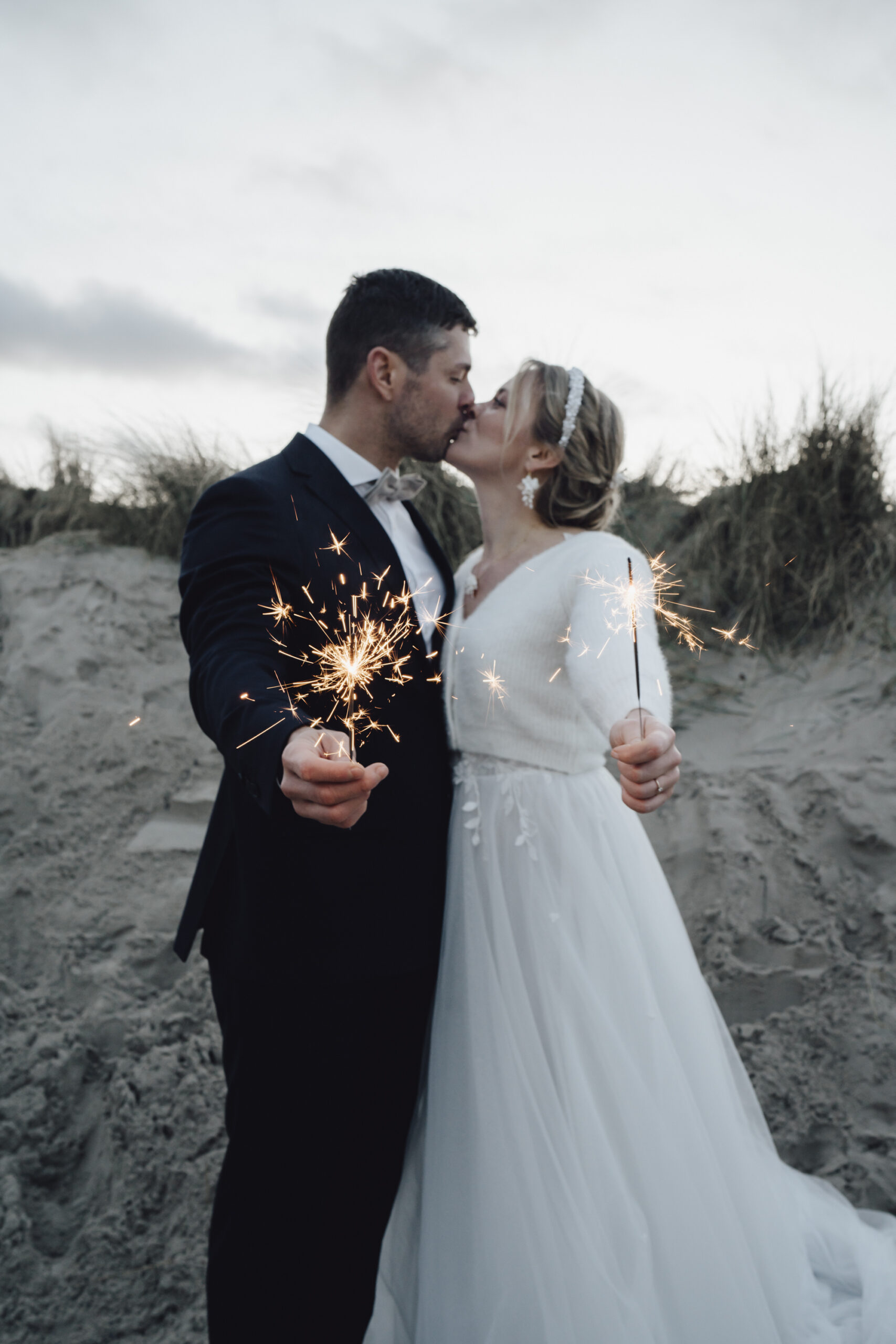 Winter Strandhochzeit in Rostock, Mecklenburg-Vorpommern