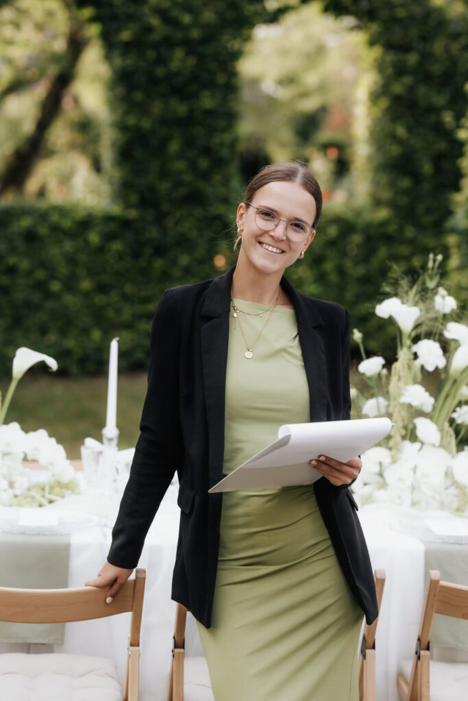 Zeremonienmeisterin am Hochzeitstag in Mecklenburg- Vorpommern, Rostock