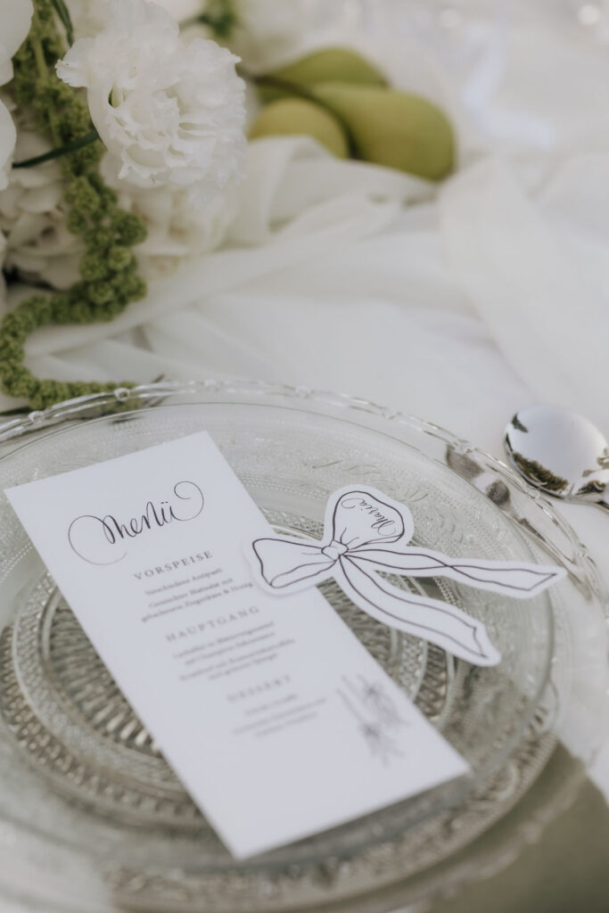 Hochzeitspapeterie für die Platzwahl am Hochzeitstag in Mecklenburg-Vorpommern
